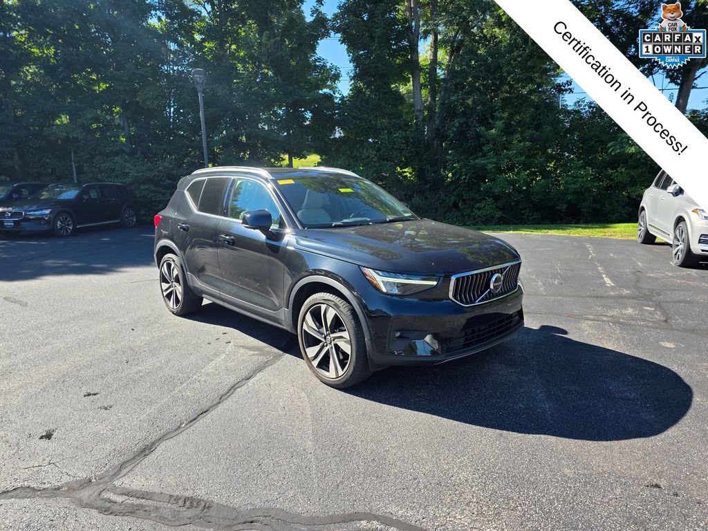 2024 Volvo XC40