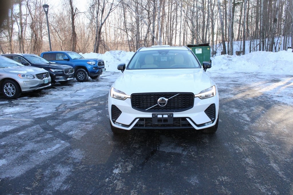 Used 2023 Volvo XC60 B5 Ultimate Dark Theme SUV