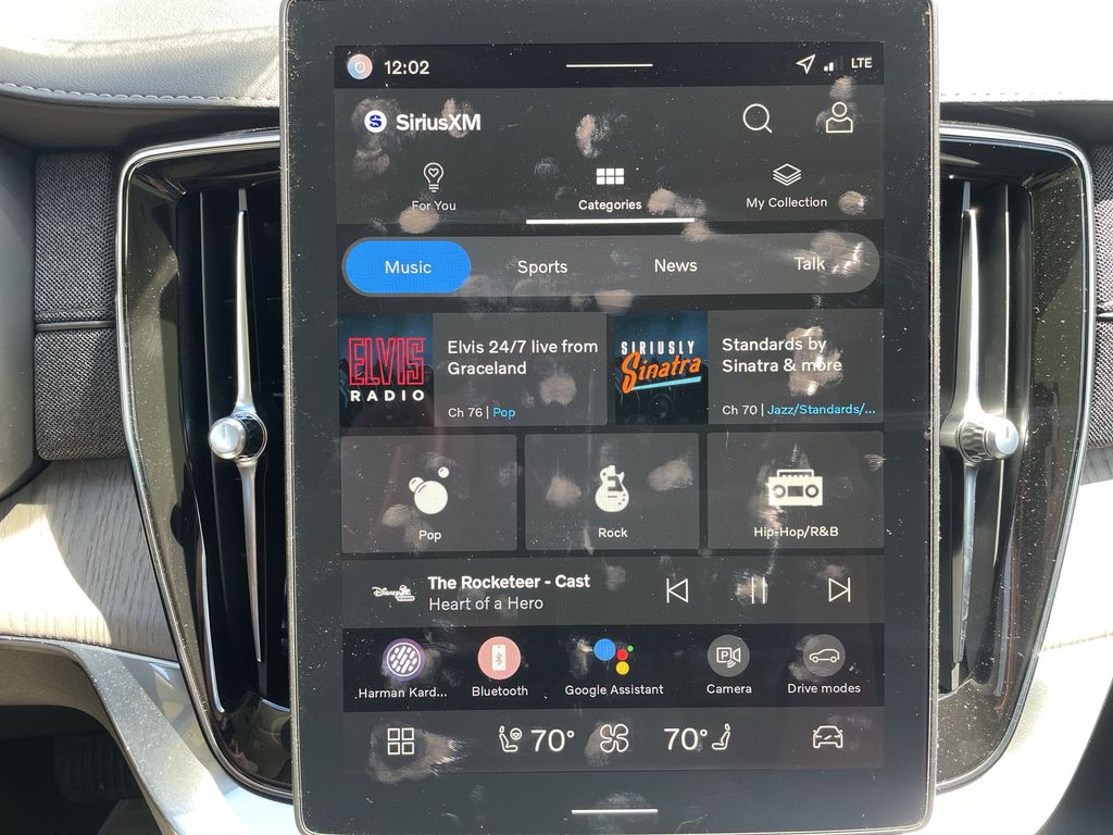 2026 Volvo XC90 Ultra - Photo 12