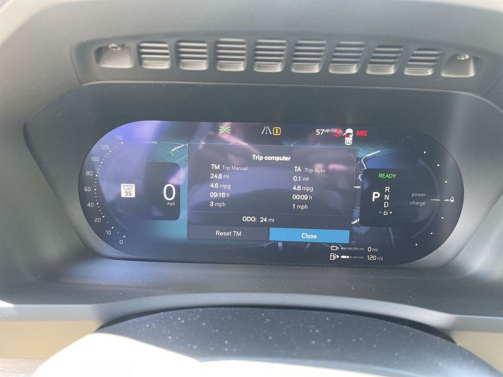 2026 Volvo XC90 Plus - Photo 10