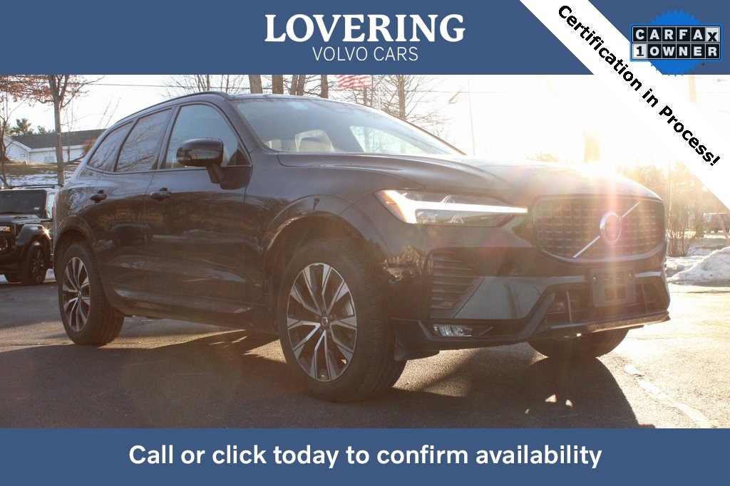 2025 Volvo XC60 Plus's photo