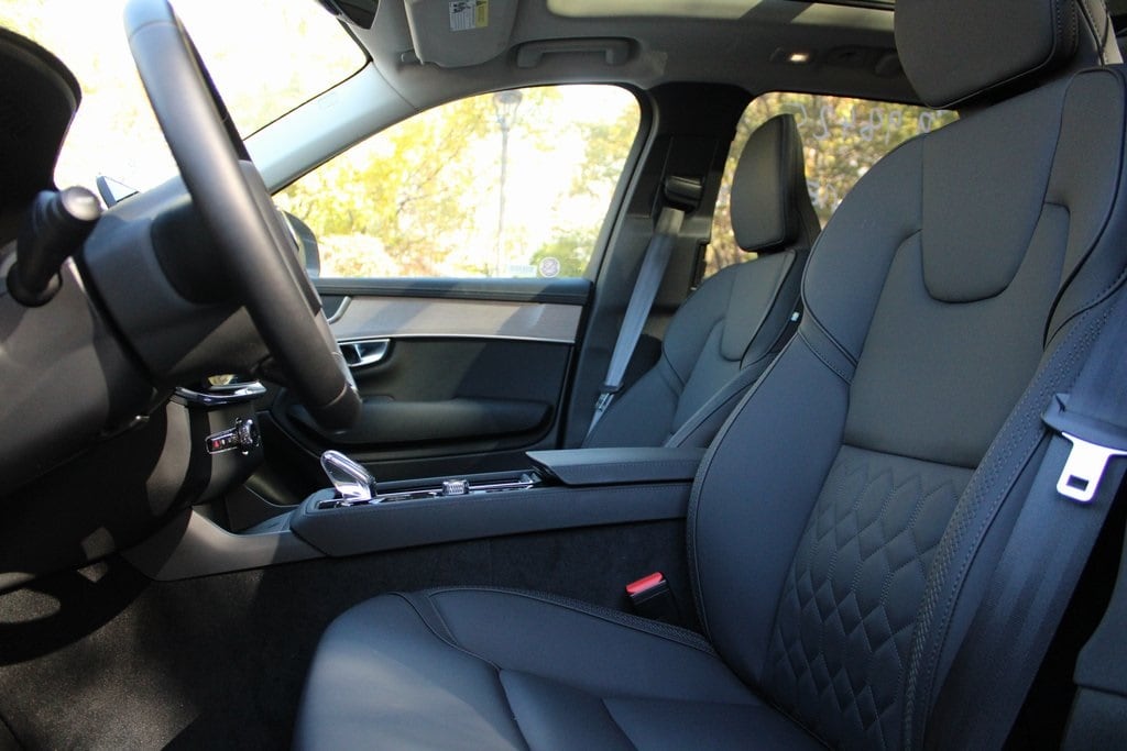 Used 2025 Volvo XC90 B6 Plus 7-Seater SUV