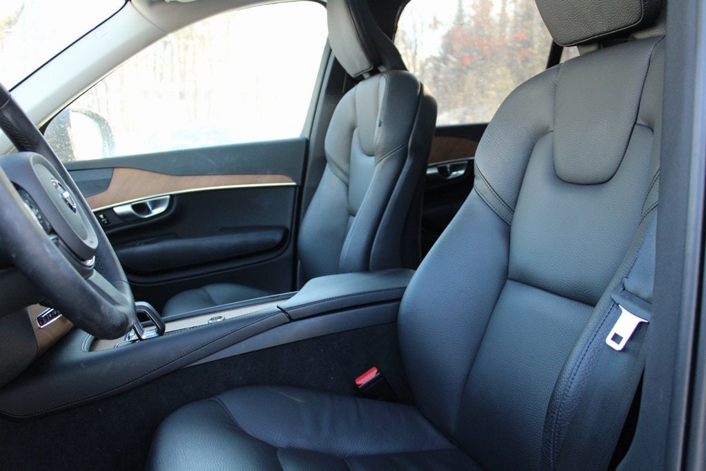 Certified 2023 Volvo XC90 B6 Plus 7-Seater SUV