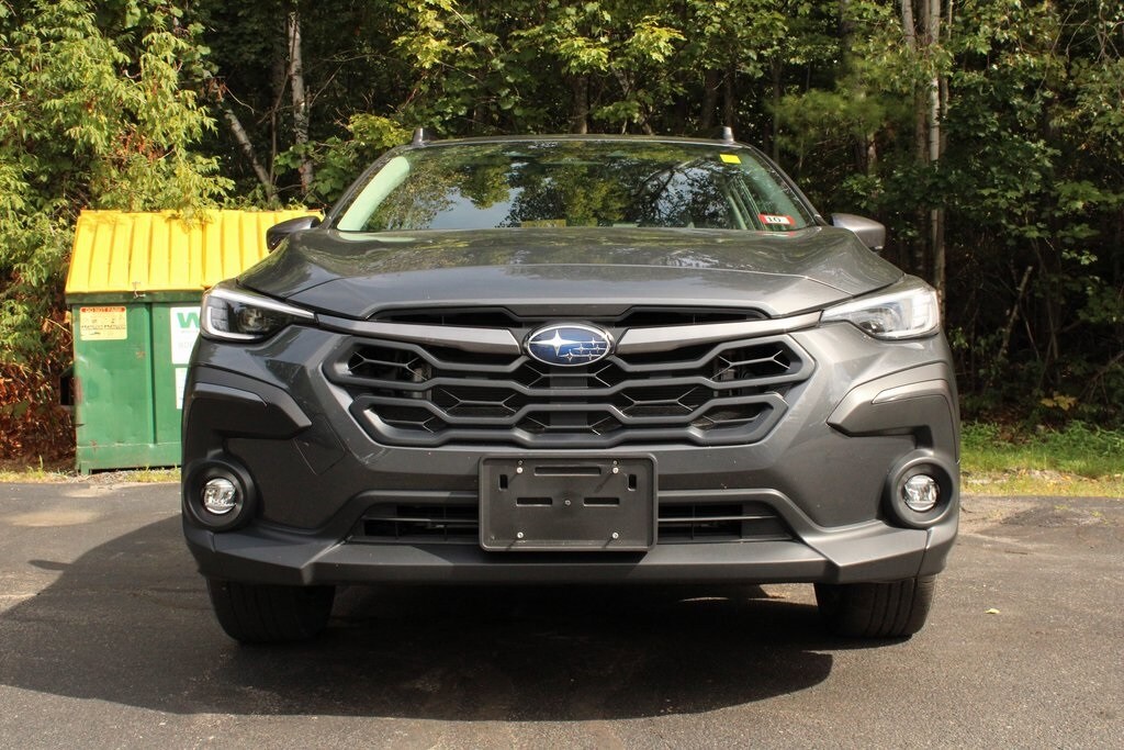 2024 Subaru Crosstrek Limited photo 2