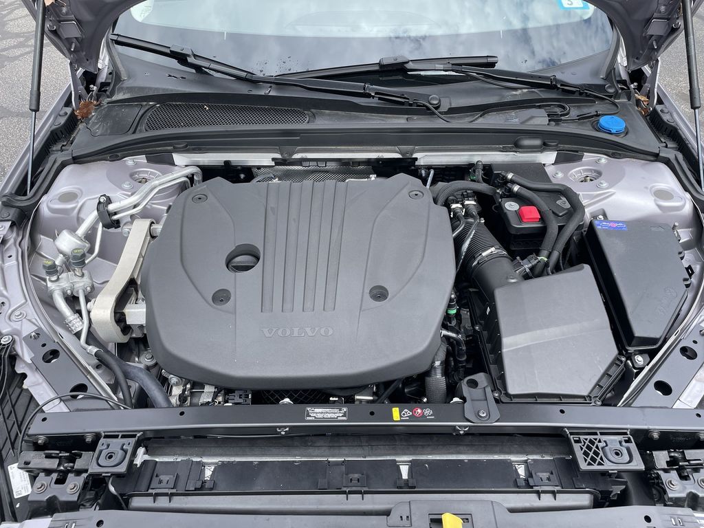 2026 Volvo V60 Cross Country Plus - Photo 18
