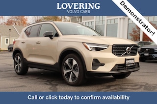 2026 Volvo XC40 B5 Core AWD SUV