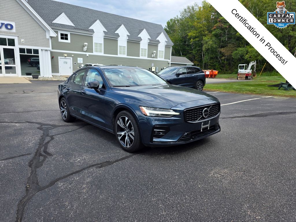2024 Volvo S60 Sedan 