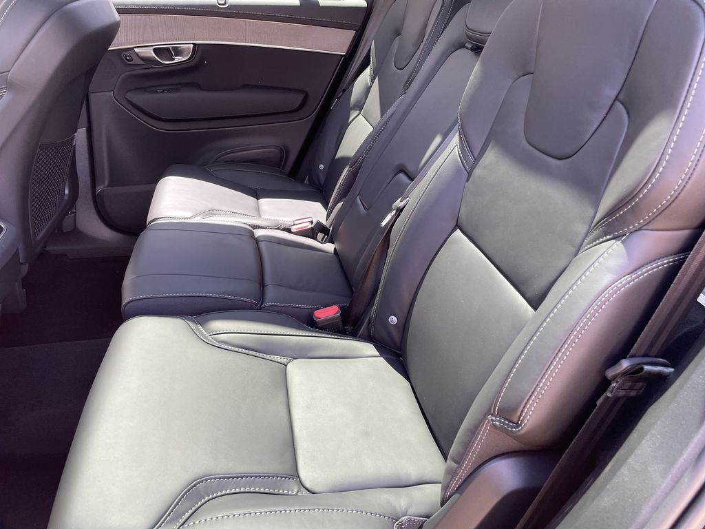 2026 Volvo XC90 Ultra - Photo 26