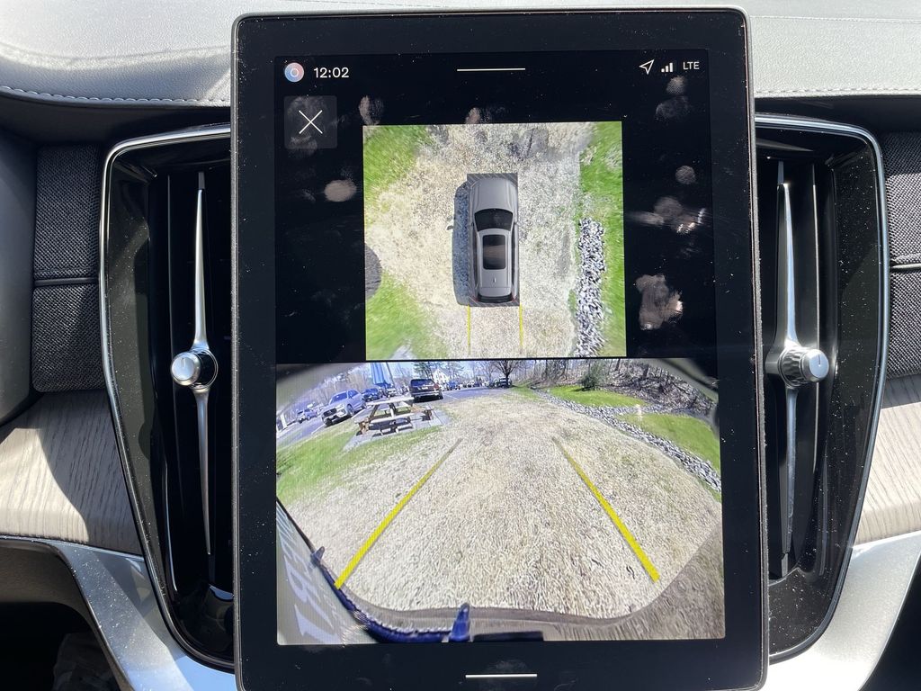 2026 Volvo XC90 Ultra - Photo 25