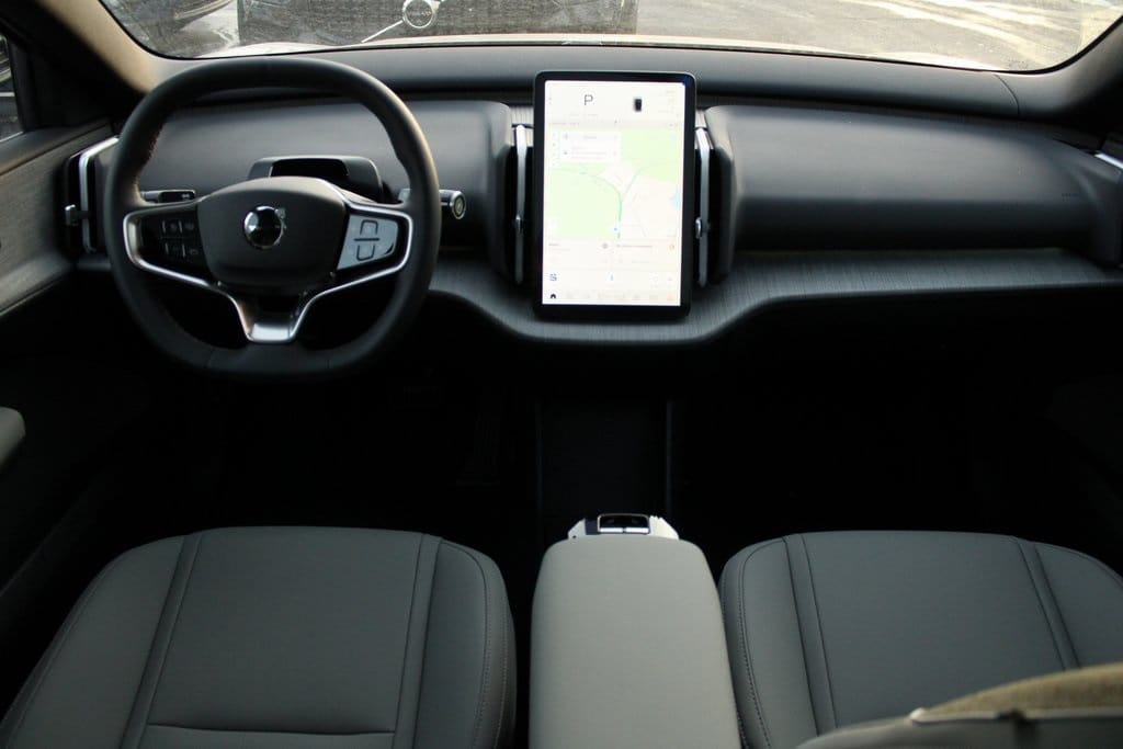 New 2026 Volvo EX30 Twin Motor Plus SUV