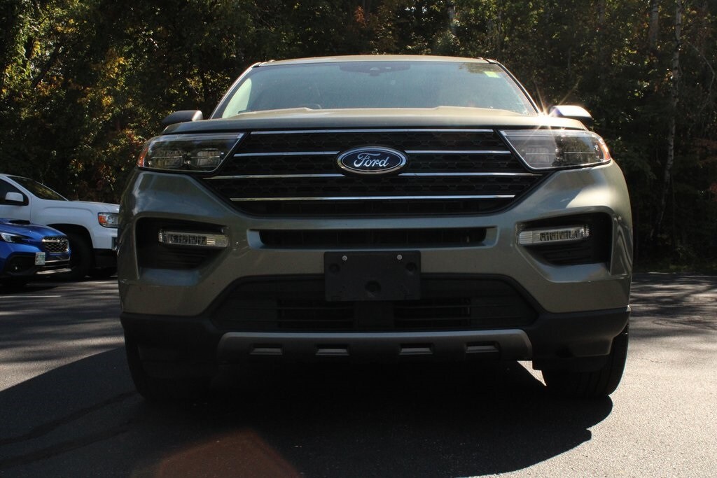 2020 Ford Explorer XLT photo 2