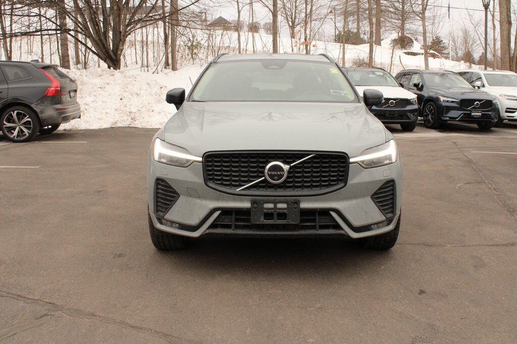 Certified 2024 Volvo XC60 B5 Ultimate Dark Theme SUV