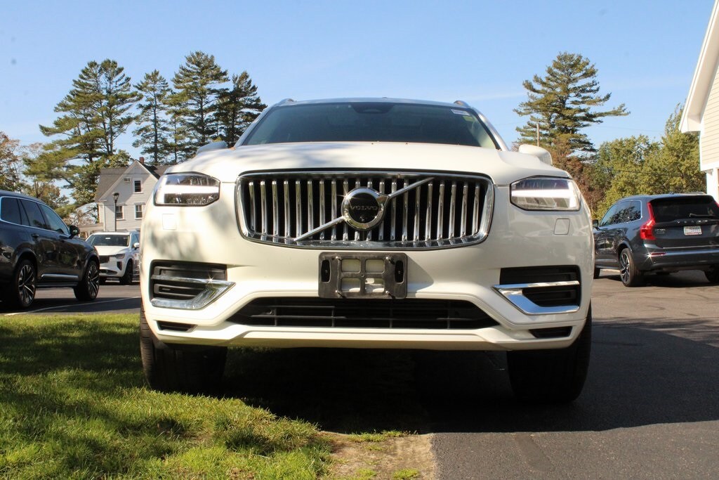 2024 Volvo XC90 Recharge T8 Plus photo 3