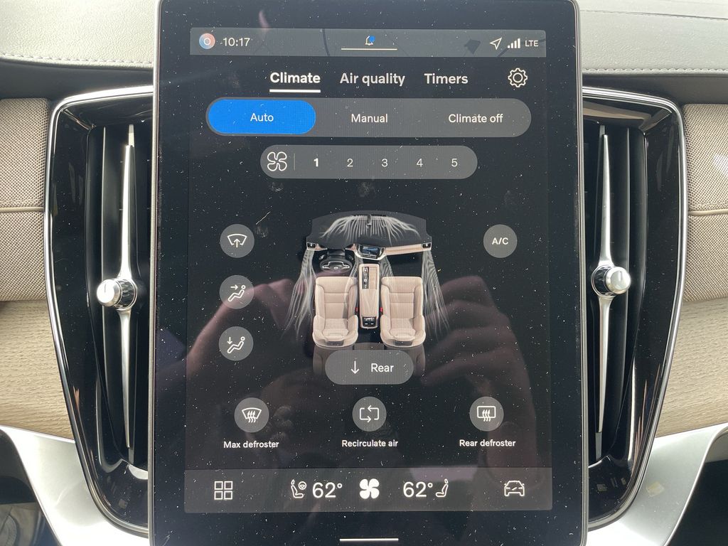 2026 Volvo XC90 Ultra - Photo 17