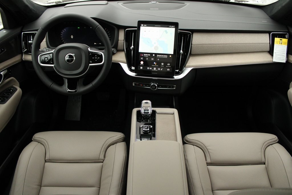 New 2026 Volvo XC90 B6 Ultra Dark Theme 7-Seater SUV