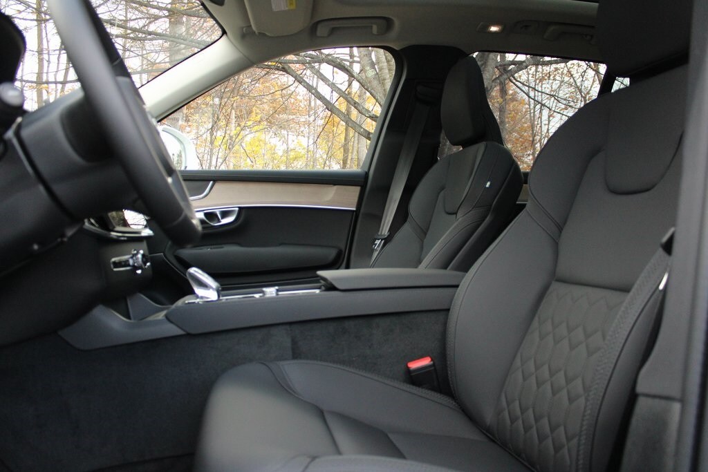 New 2026 Volvo XC90 B5 Plus 7-Seater SUV