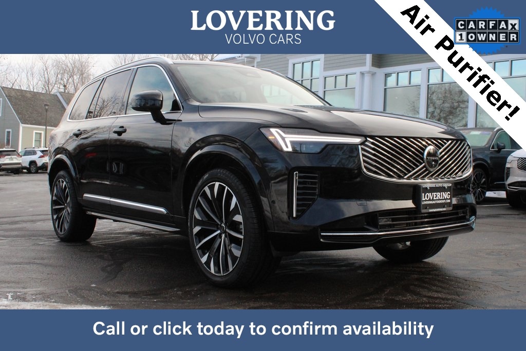 2025 Volvo XC90 Plus's photo