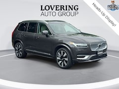 2023 Volvo XC90 Recharge Plug-In Hybrid Ultimate SUV