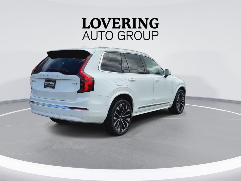 2026 Volvo XC90 Ultra - Photo 8