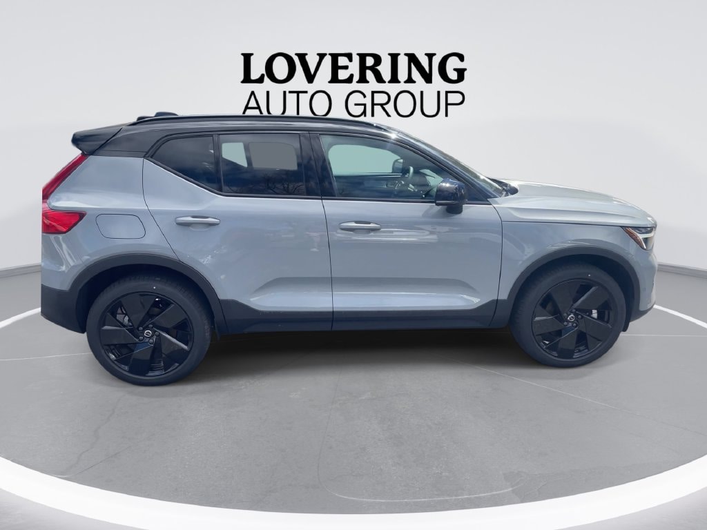 2026 Volvo XC40 Ultra Black Edition - Photo 10
