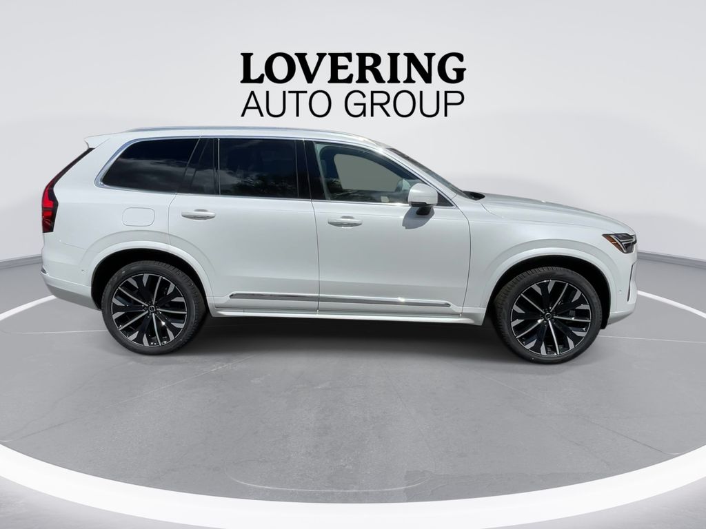 2026 Volvo XC90 Plus - Photo 9