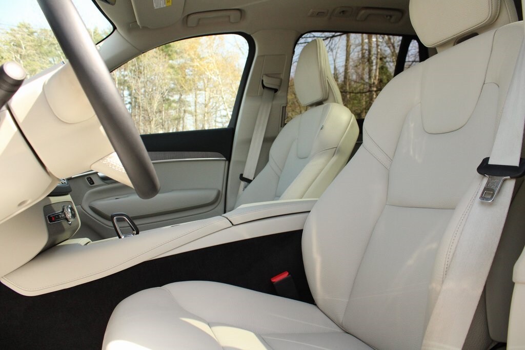 2024 Volvo XC90 Recharge T8 Plus photo 4