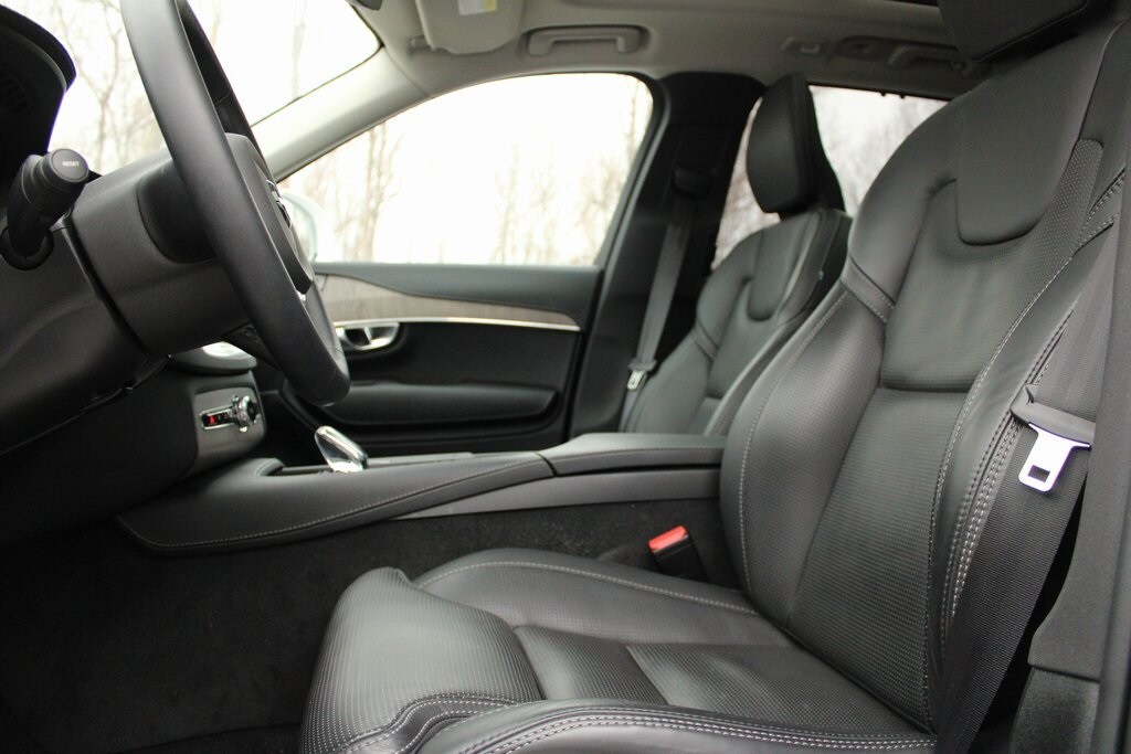 Used 2024 Volvo XC90 Recharge Plug-In Hybrid Ultimate SUV