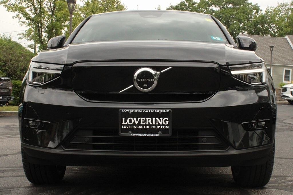 2023 Volvo C40 Recharge Ultimate photo 3