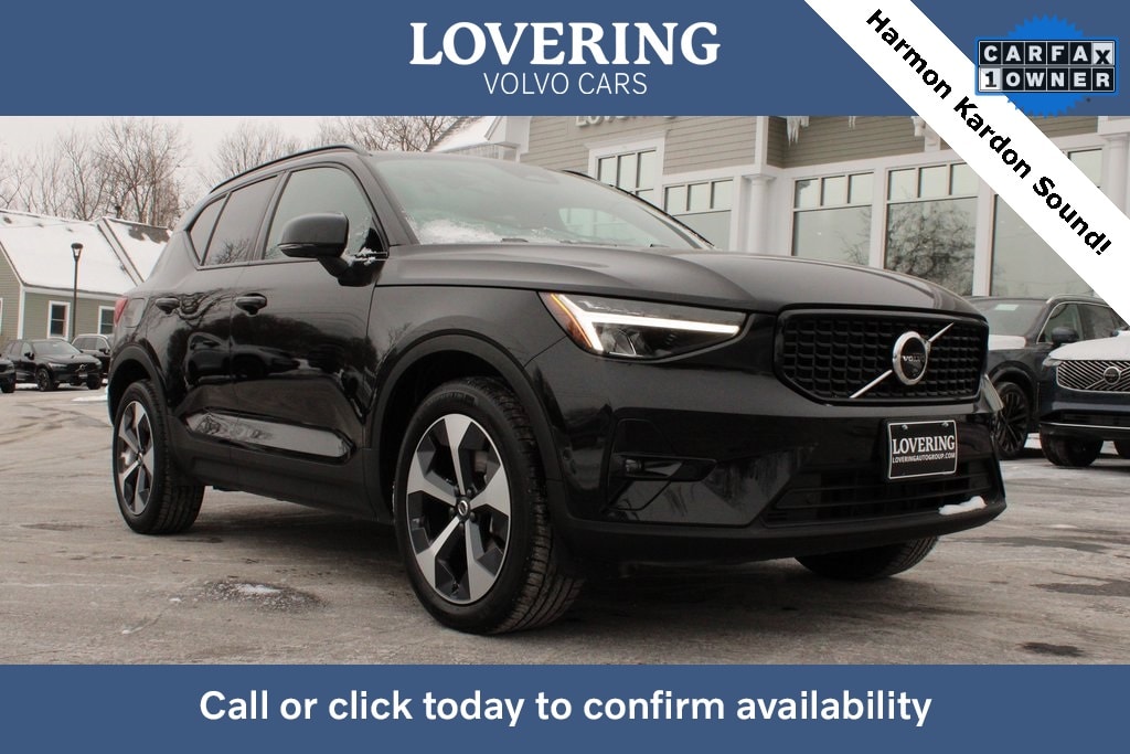 2025 Volvo XC40 Plus's photo