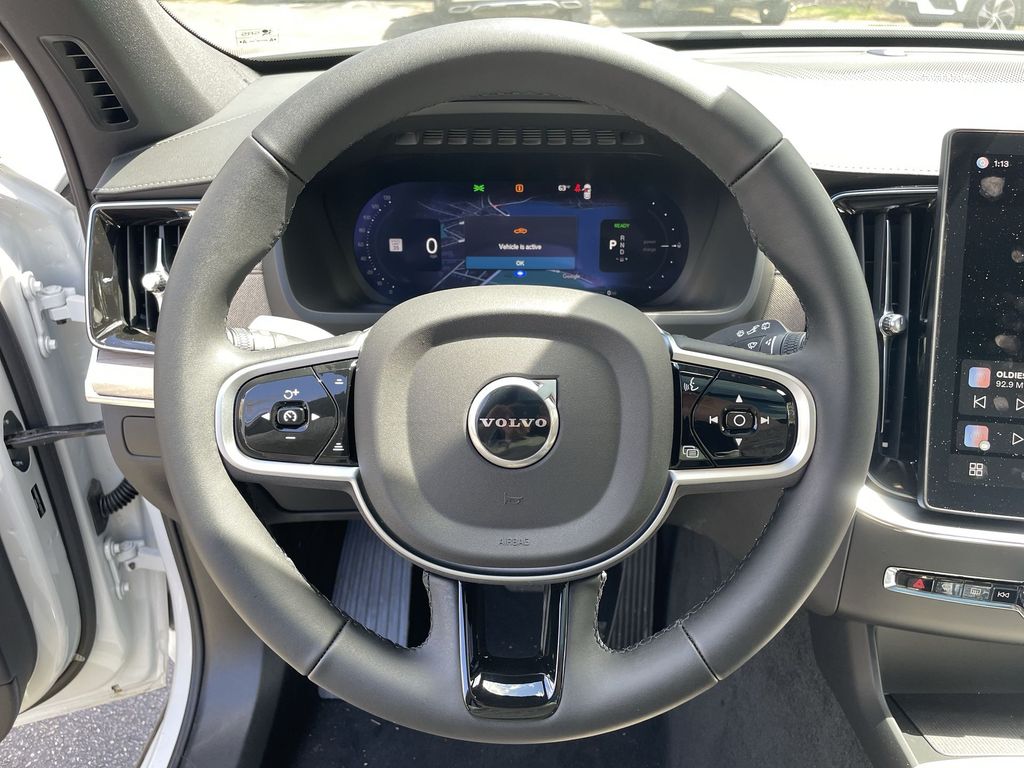 2026 Volvo XC90 Plus - Photo 13