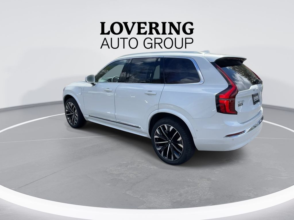 2026 Volvo XC90 Plus - Photo 6