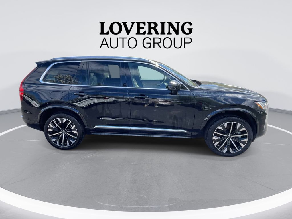 2026 Volvo XC90 Plus - Photo 9