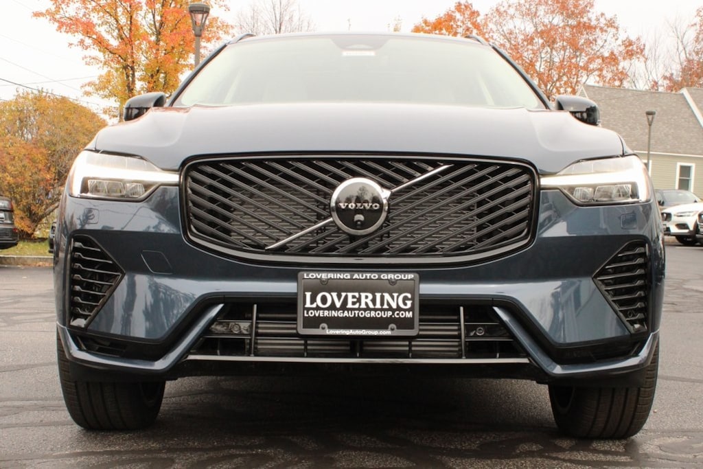 New 2026 Volvo XC60 plug-in hybrid T8 Ultra SUV