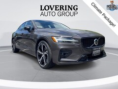 2025 Volvo S60 B5 Plus Sedan