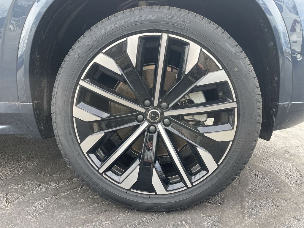 2026 Volvo XC90 Ultra - Photo 19