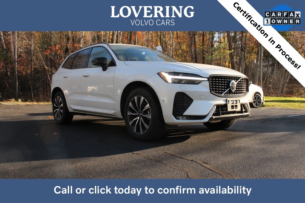 2025 Volvo XC60 Plus's photo