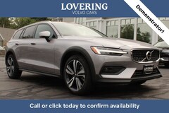 2026 Volvo V60 Cross Country B5 Plus AWD Wagon
