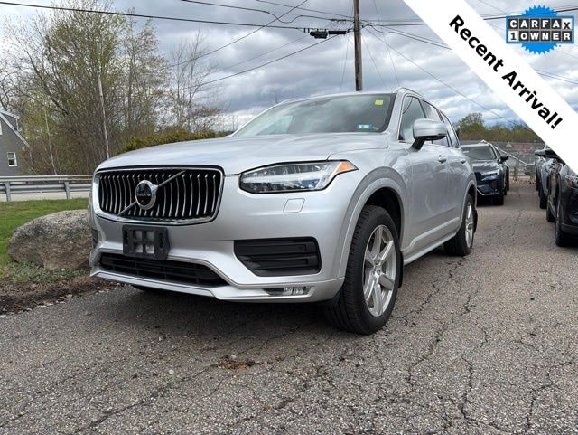 2020 Volvo XC90 T6 Momentum SUV