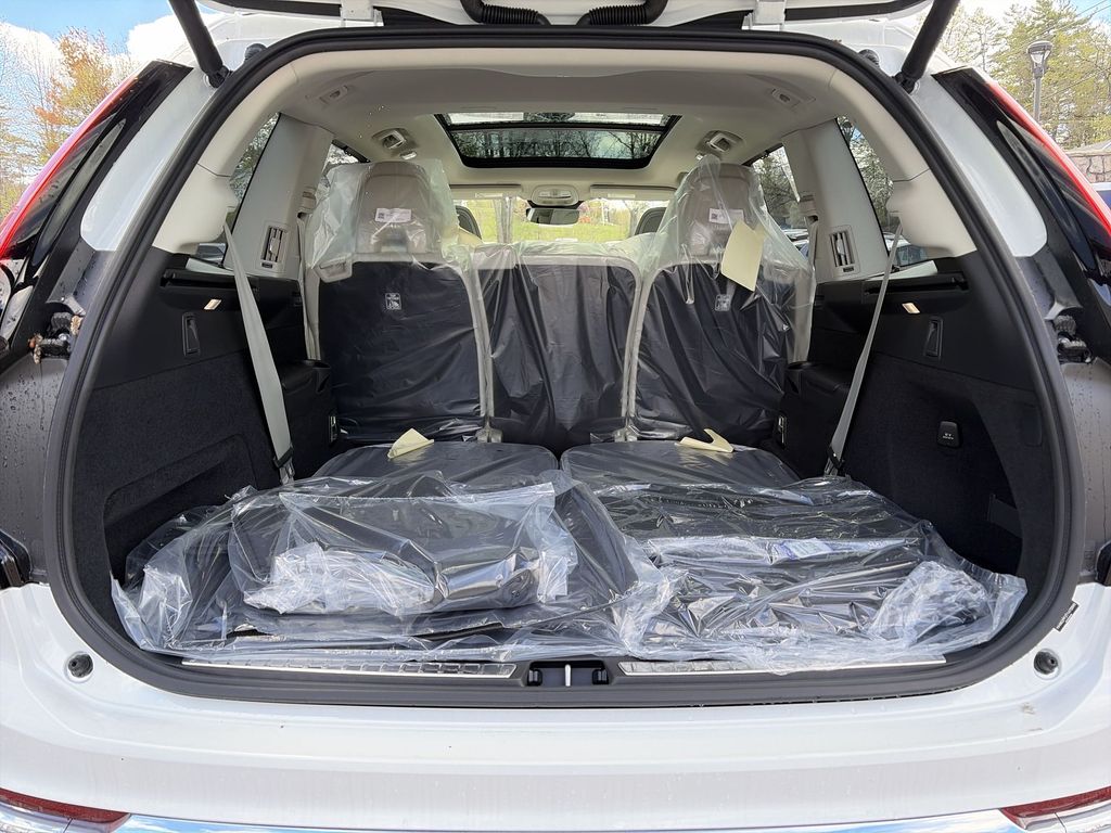 2026 Volvo XC90 Ultra - Photo 20
