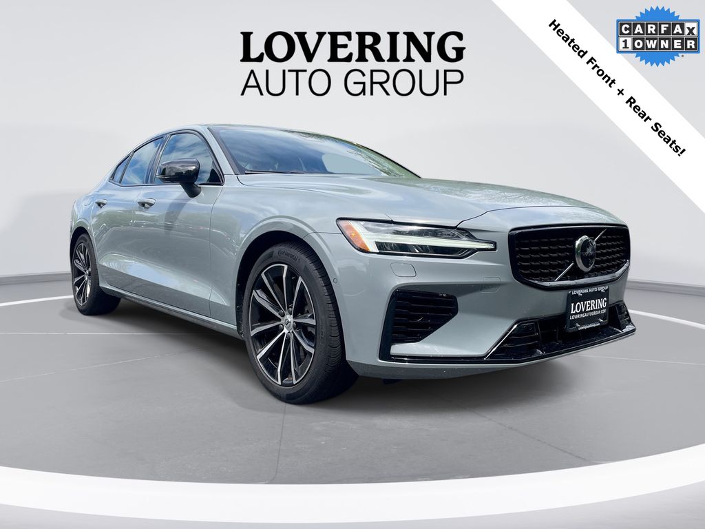 2025 Volvo S60 T8 Recharge Plus Dark AWD's photo