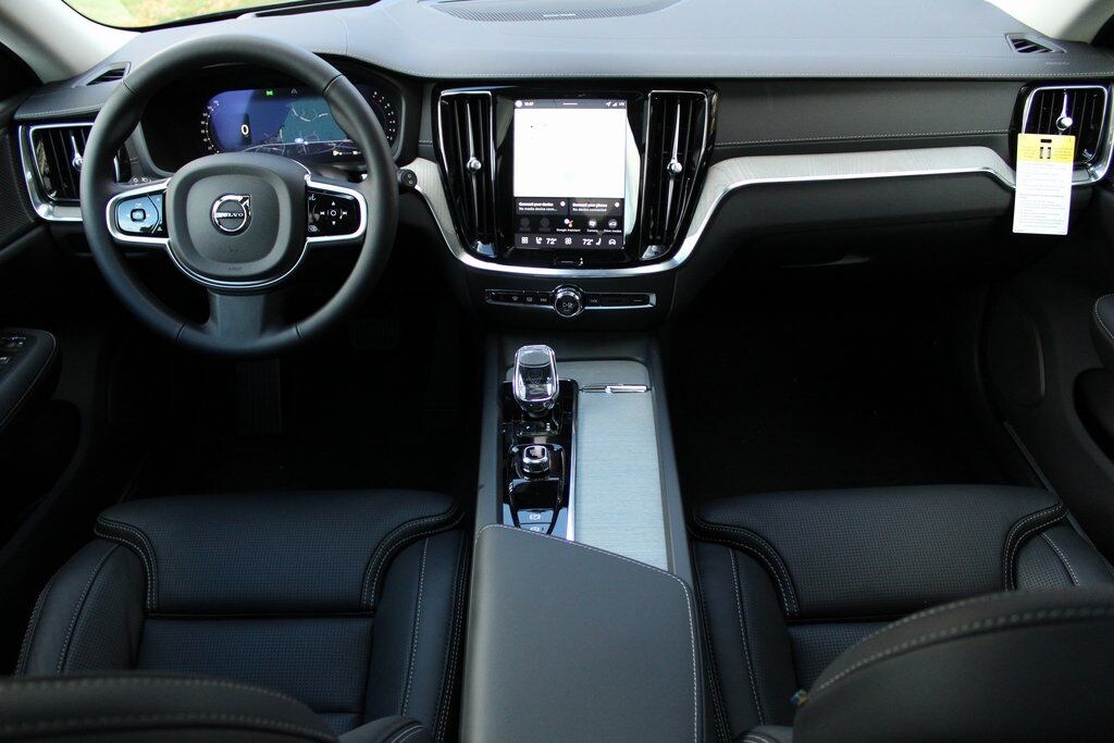 New 2026 Volvo V60 Cross Country B5 Ultra Wagon