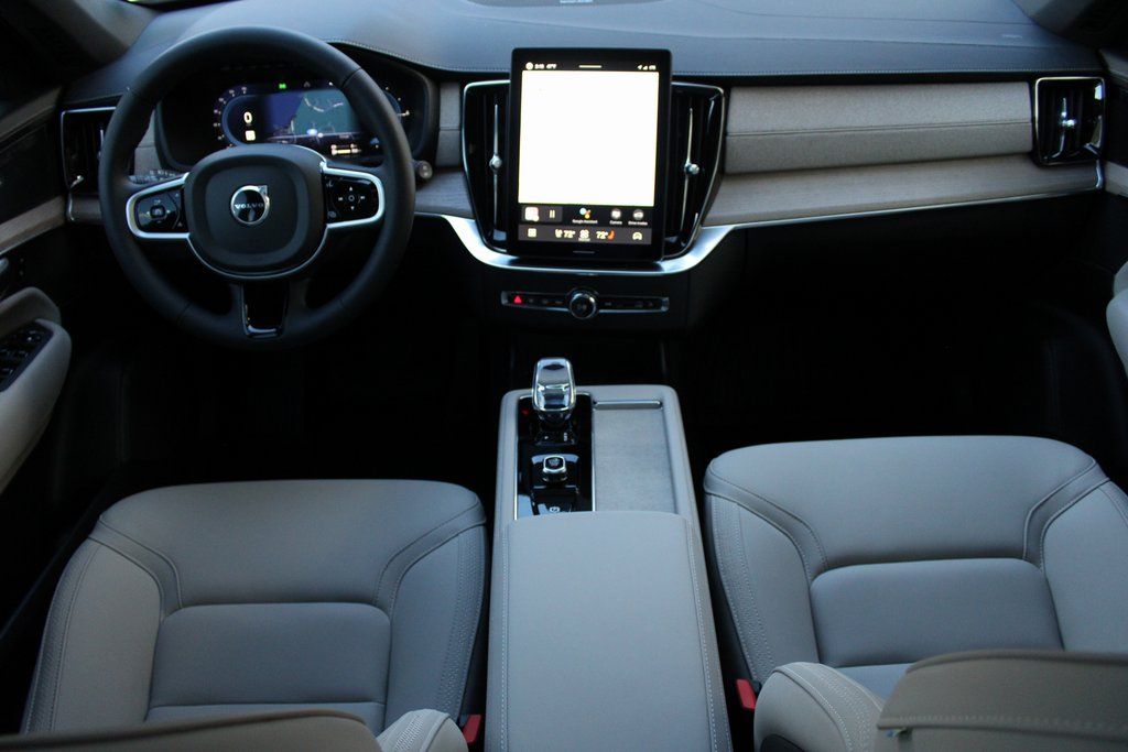 Certified 2025 Volvo XC90 Plus with VIN YV4H60PB3S1380504 for sale in Meredith, NH