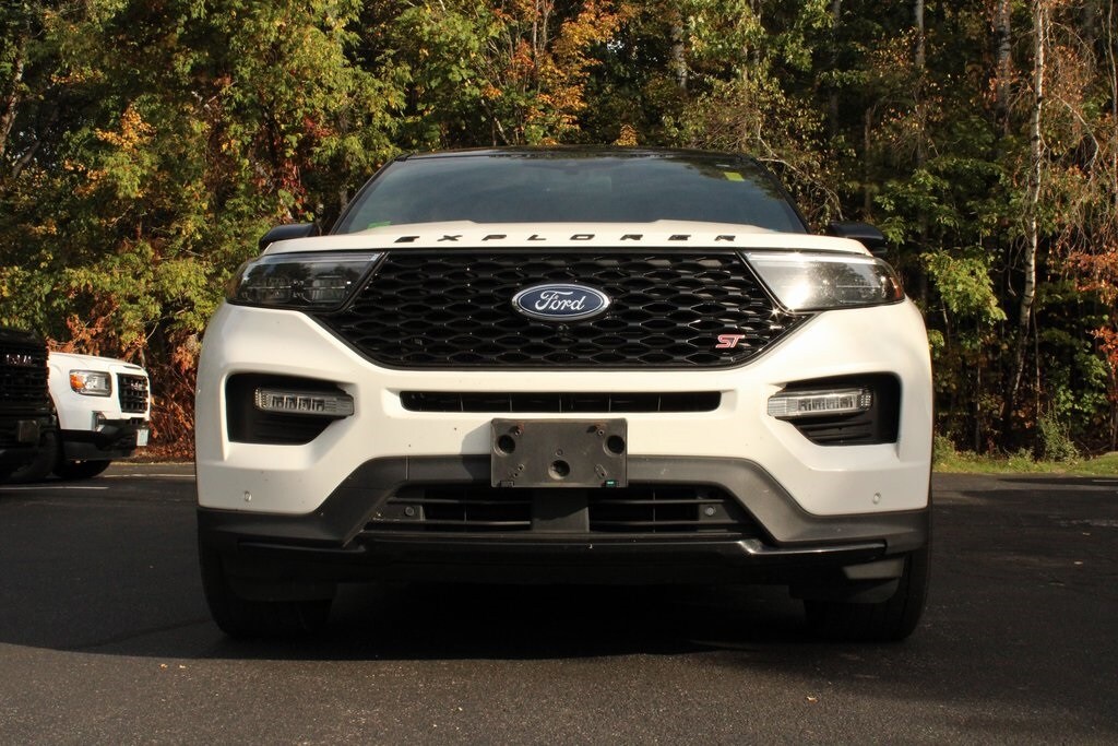 2020 Ford Explorer ST photo 2