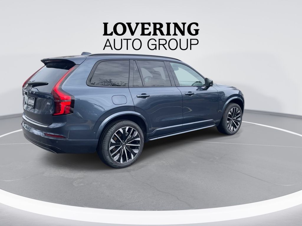 2026 Volvo XC90 Ultra - Photo 8
