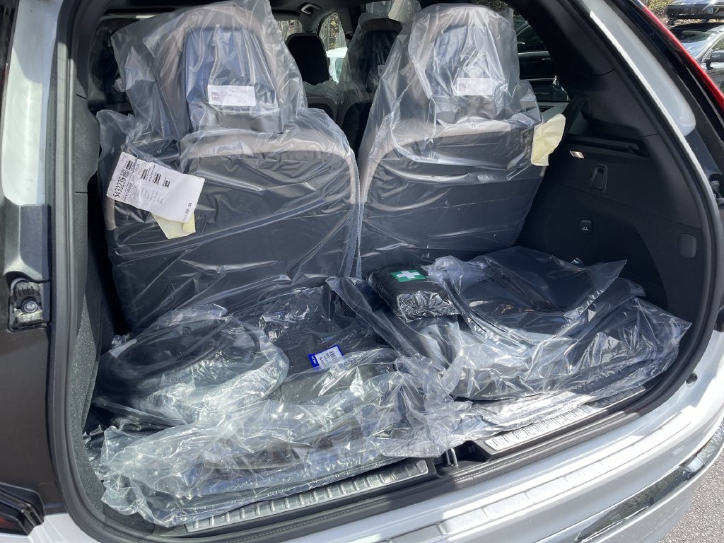 2026 Volvo XC90 Plus - Photo 20