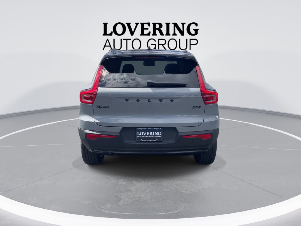 2026 Volvo XC40 Ultra Black Edition - Photo 8