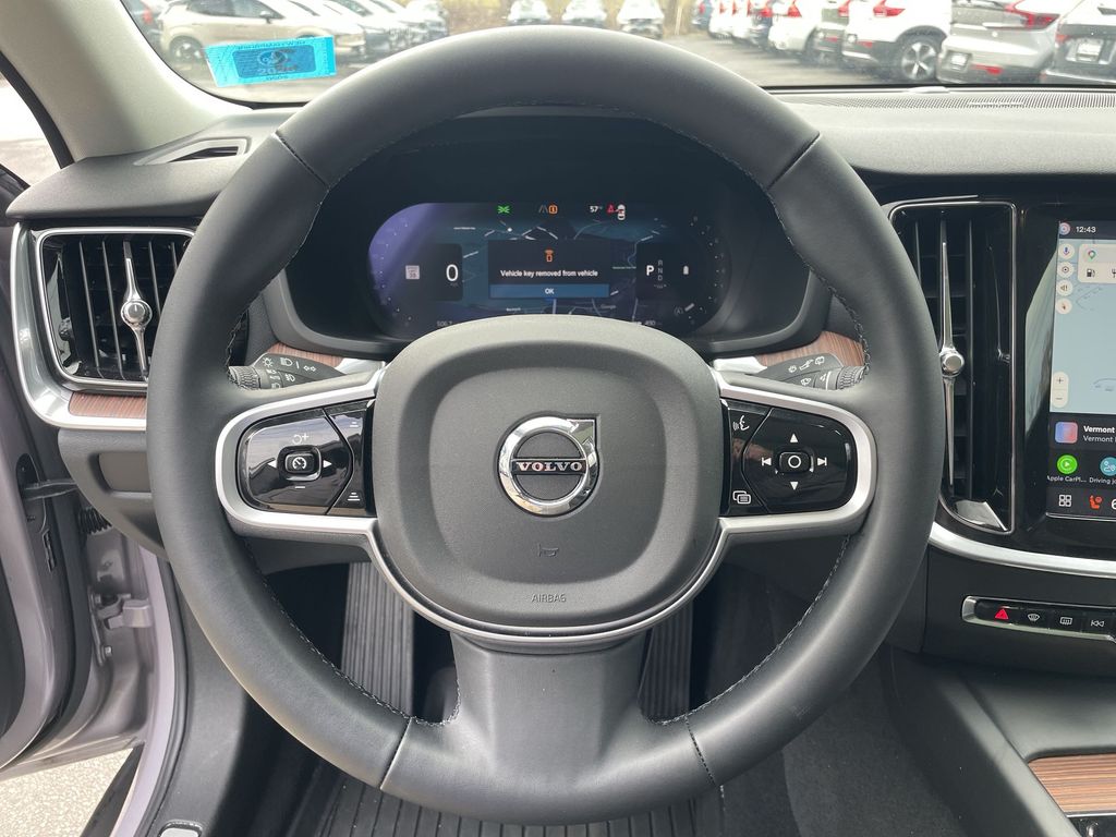 2026 Volvo V60 Cross Country Plus - Photo 11