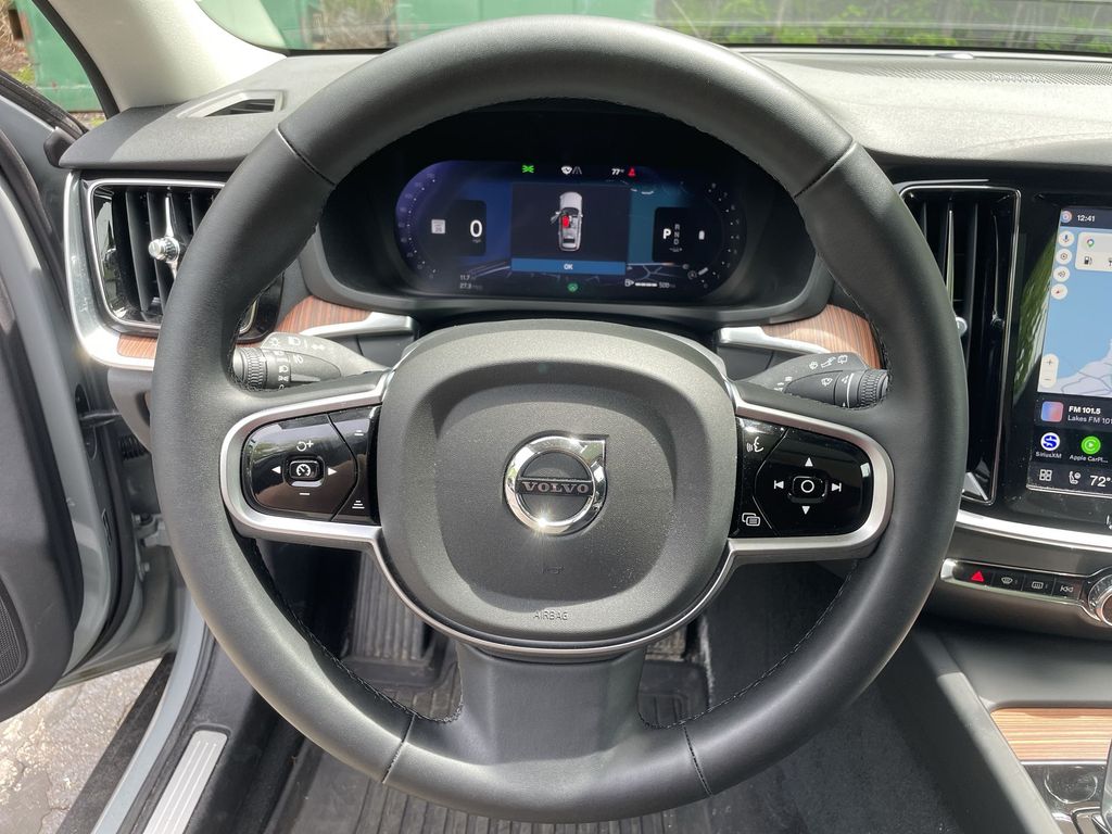 2026 Volvo V60 Cross Country Plus - Photo 13
