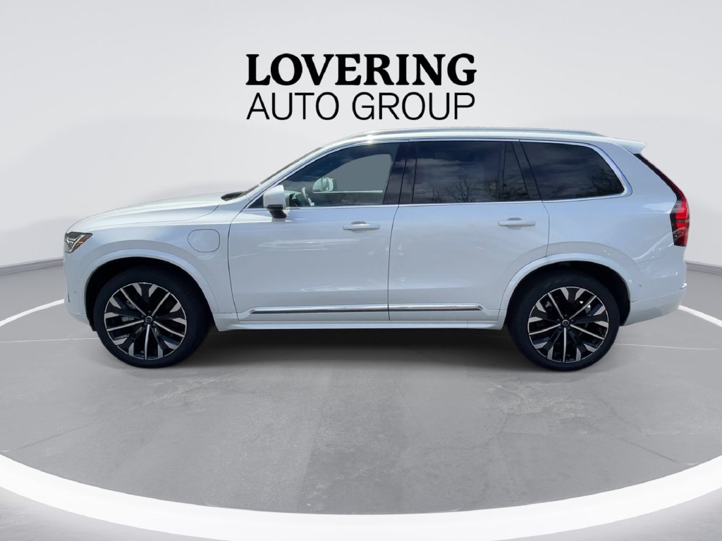 2026 Volvo XC90 Plus - Photo 6