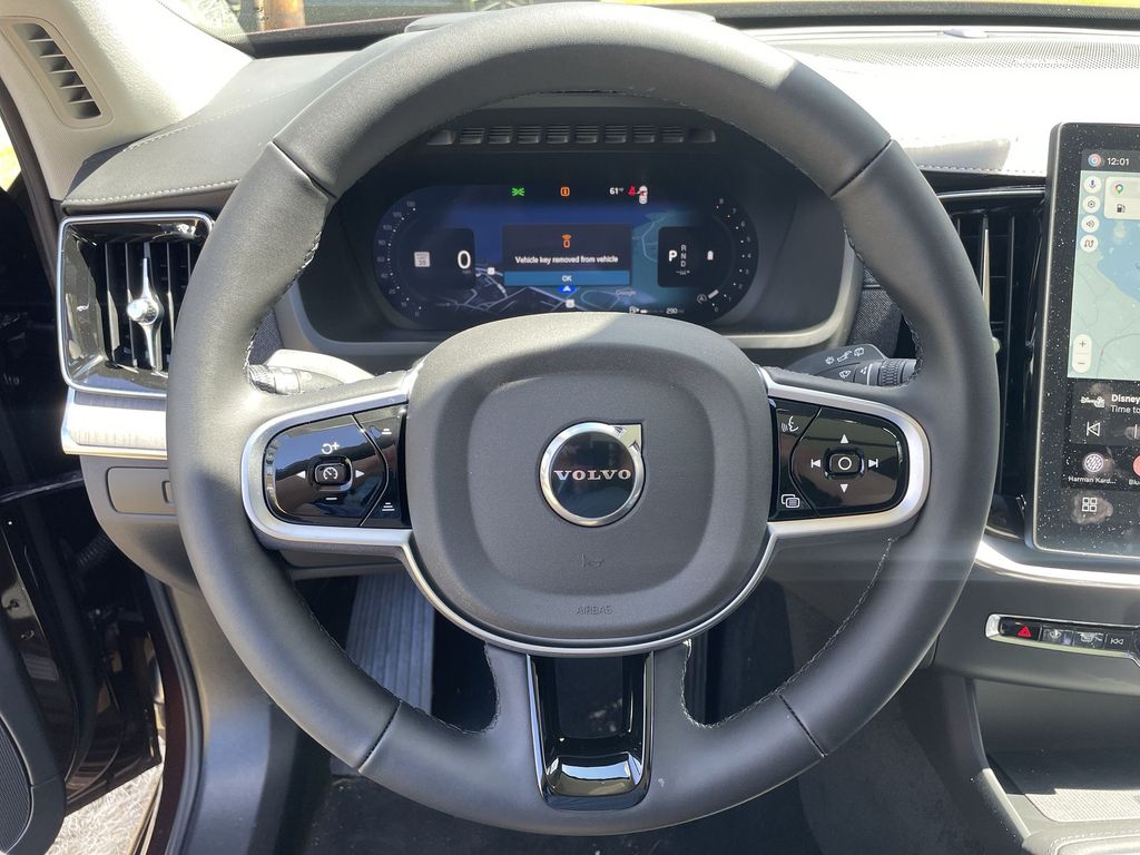 2026 Volvo XC90 Ultra - Photo 11